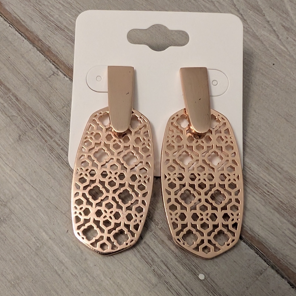 Kendra Scott Aragon Rose Gold Filigree Earrings